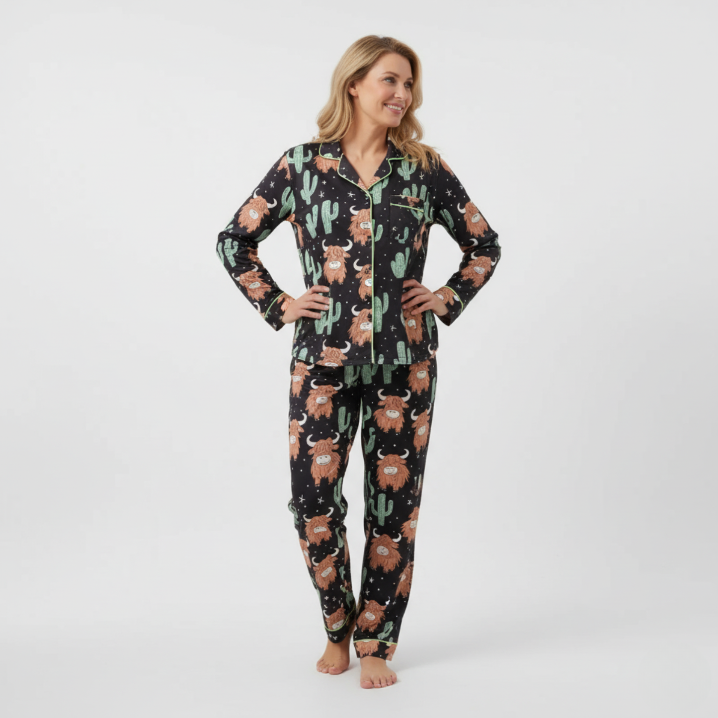 (Buy 2 Get 1) Highland Cow & Cactus Women's Pajama Set