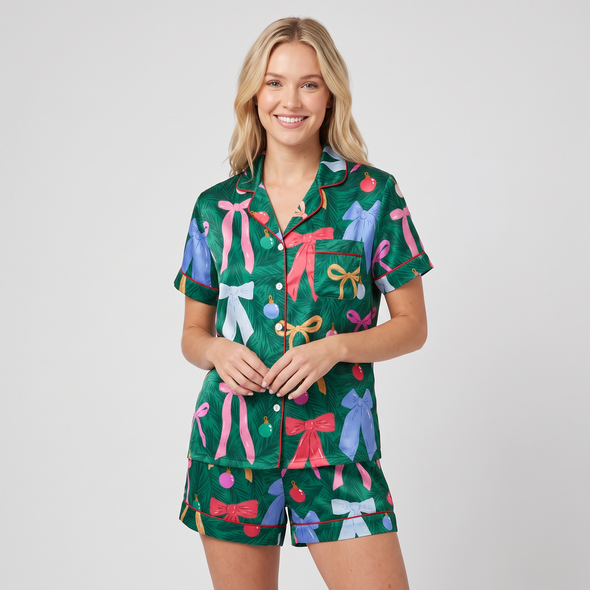 Emerald Ribbons & Ornaments Women's Pajama Set - short sleeve and shorts