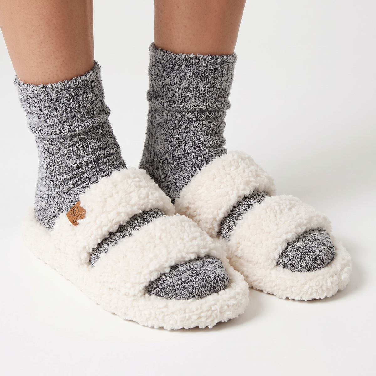 CozyGirl Women's Fuzzy Memory Foam Slides